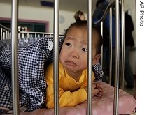 China Changes Adoption Rules for Foreigners