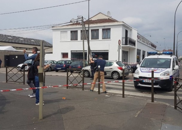 法国警察展开反恐行动 巴黎逮捕20人