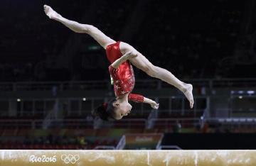 中国女子体操终于输给看脸的世界