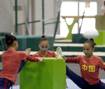 中国女子体操终于输给看脸的世界