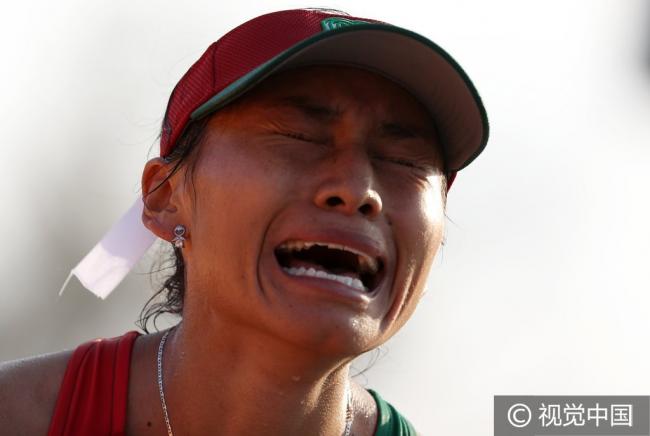 心疼 最后30米被中国超越的墨西哥选手痛哭