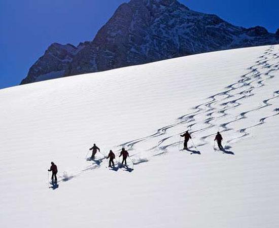 一生必去的九大滑雪场 你去过几个？