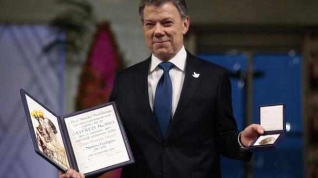 哥伦比亚总统领取2016诺贝尔和平奖