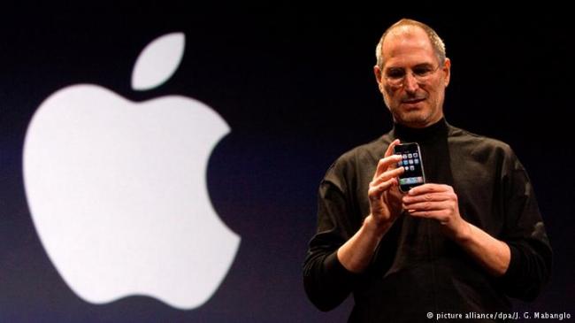 iPhone十年了 乔布斯改变世界的那部手机