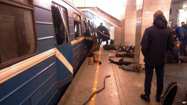 圣彼得堡地铁发生爆炸 普京:不排除恐袭
