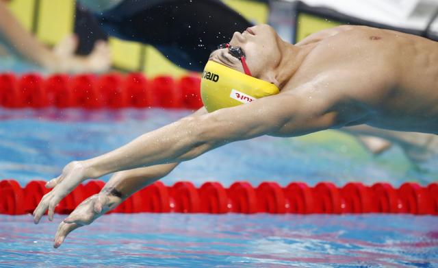 快讯：中国男子仰泳首个世界冠军出炉啦
