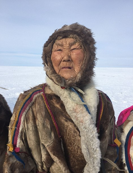 世界边缘的部落：图记极寒之地土著生活