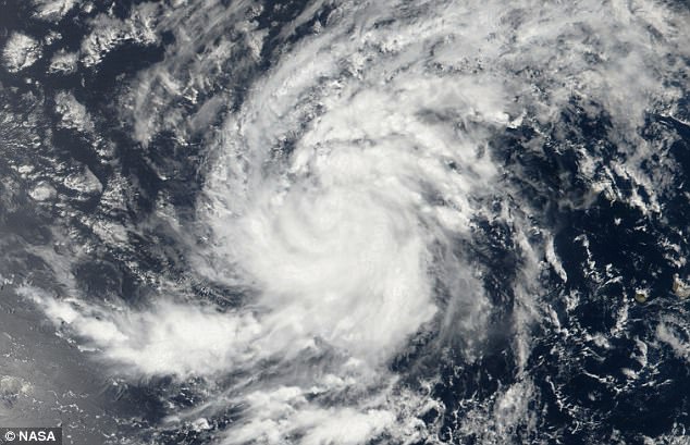又一个“极端危险”的新飓风正在形成