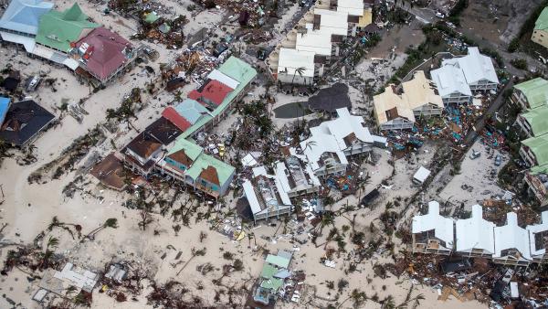 加勒比遭遇空前飓风  损失惨重