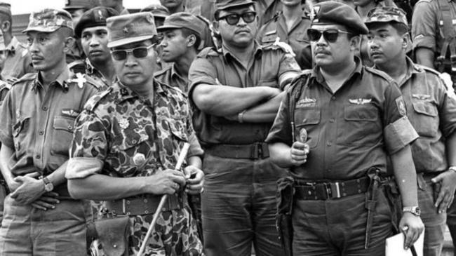 冷战揭秘：美国暗中支持印尼反共与排华
