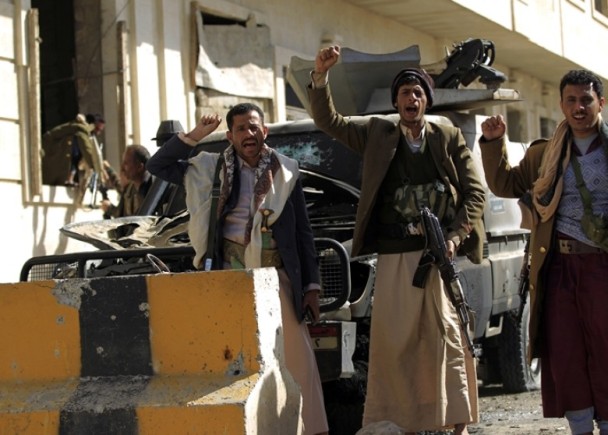 沙特狂炸也门叛军！还与阿联酋结盟备战