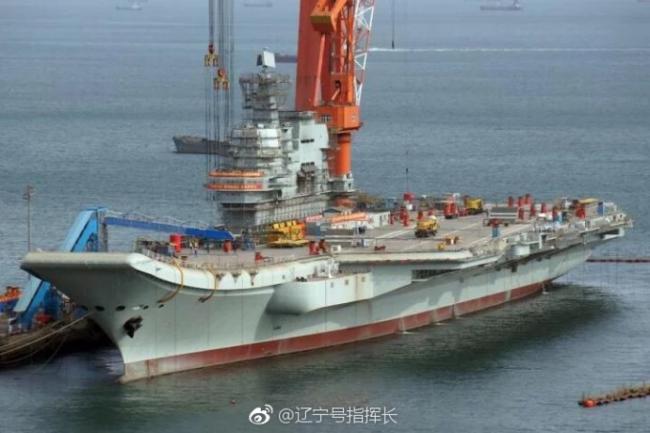 中国新航母能搭载35架歼15比辽宁舰多50%