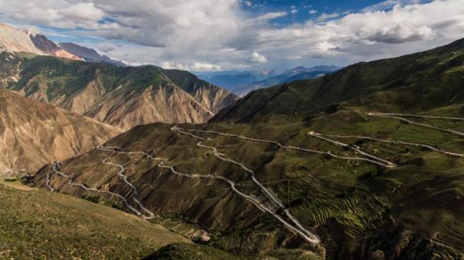 中国西部10大自驾线路 第一条就是川藏线
