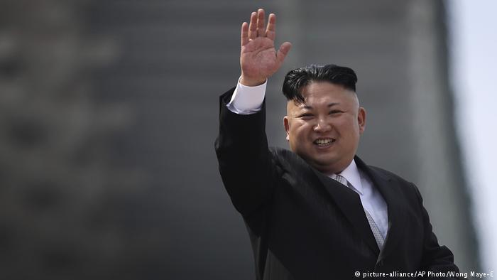  Nordkorea Fhrer Kim Jong Un (picture-alliance/AP Photo/Wong Maye-E)