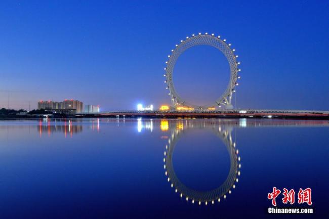 "渤海之眼" 世界最大的无轴式摩天轮