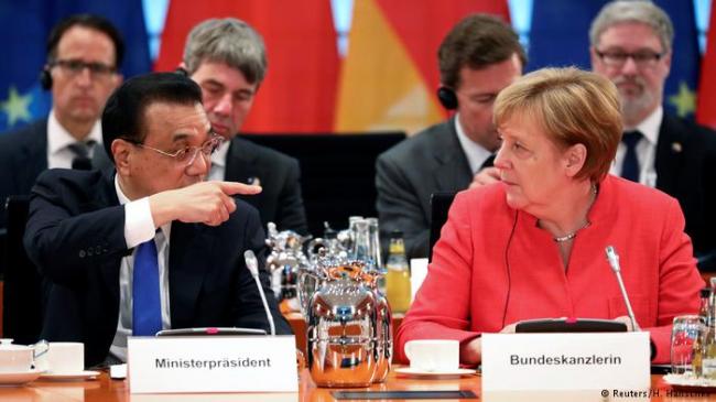 中德总理柏林会谈 美国总统隔岸叫骂