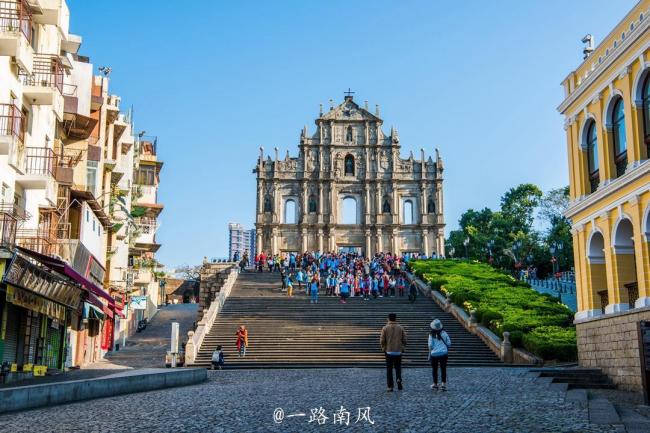 中国最著名的教堂 一面墙却历400年不倒