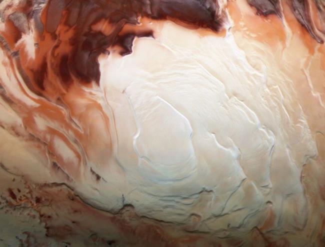 火星上第一个液态水湖 可能存在生命