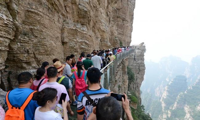 中国最恐怖的4处景区 太惊险了