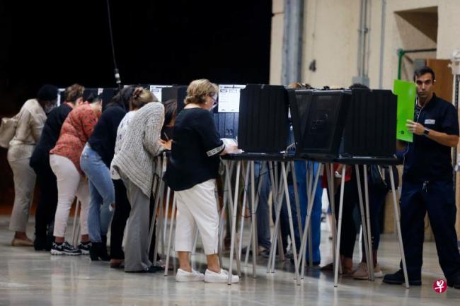美中期选举关键州开始陆续计票