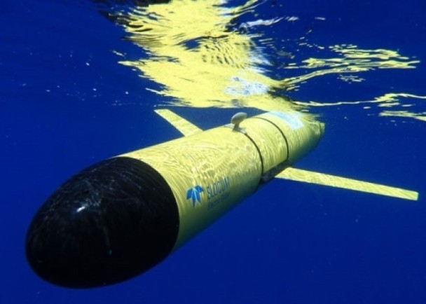 发现神秘无人潜水器　疑刺探中国海军