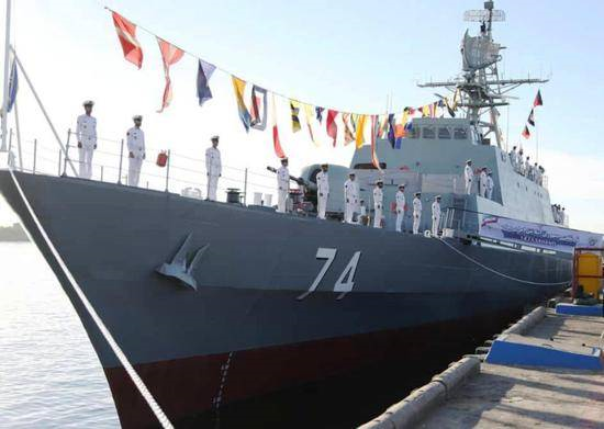 伊朗启用西亚最先进战舰 派往美国后院
