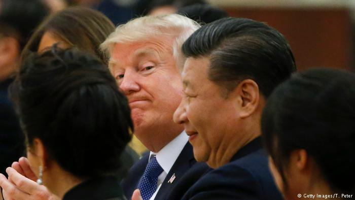 Xi Jinping und Donald Trump (Getty Images/T. Peter)