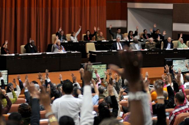 中国好兄弟古巴修改宪法:限制总统任期