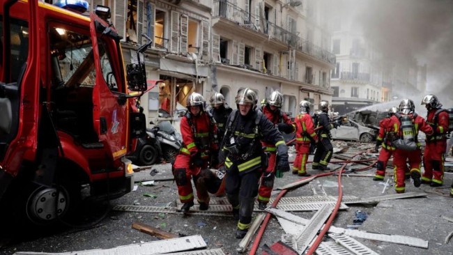 巴黎大街上一声巨响  3死47伤