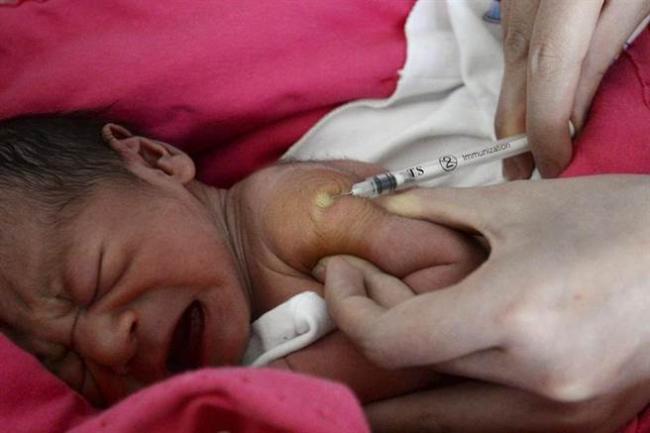 民众愤怒   中国2万儿童被打过期疫苗