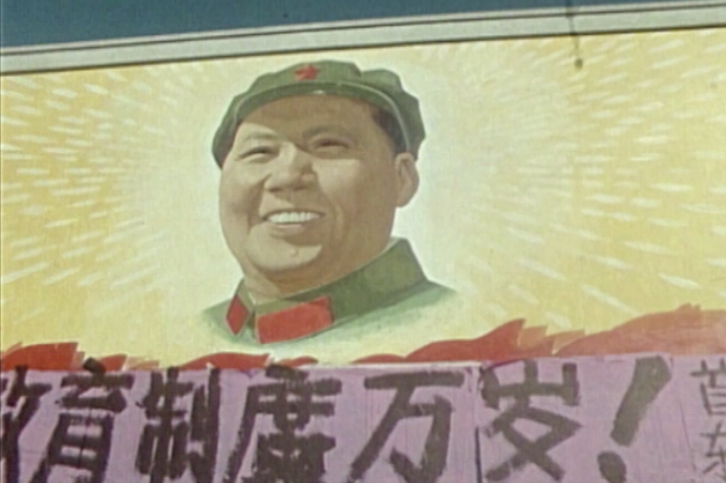 1967年，纪录片《中国67年》中，惠克特拍下了毛泽东的肖像随处可见的情景。隔年，惠克特再次来到中国拍摄《红色之子》。他表示，当时有参访团的学生被指控“侮辱毛泽东”，红卫兵要他们道歉并自我反省。