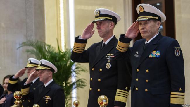 前脚刚离开中国  美海军作战部长发警告