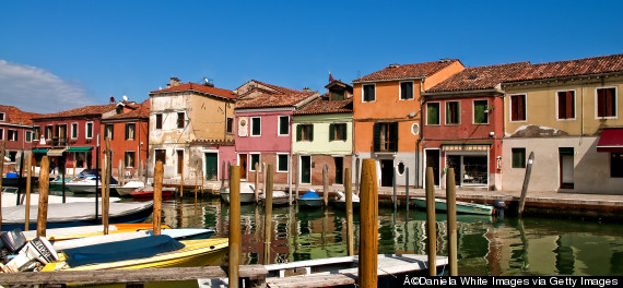 威尼斯像迷宫一样的岛 却是彩色天堂