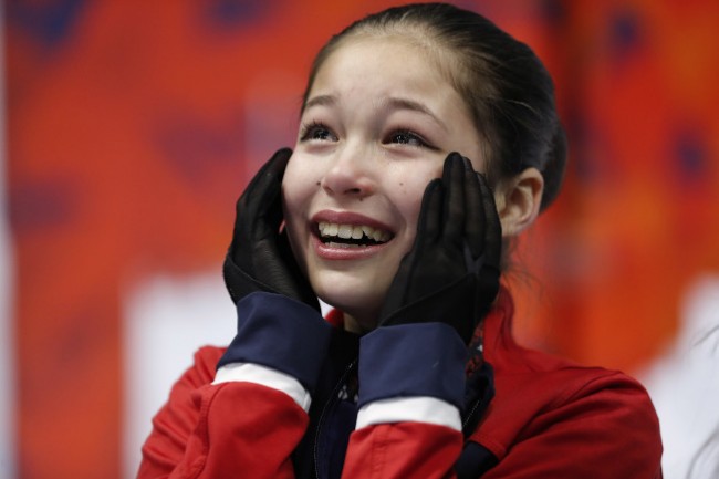 13岁华裔夺美国花滑冠军  史上最年轻