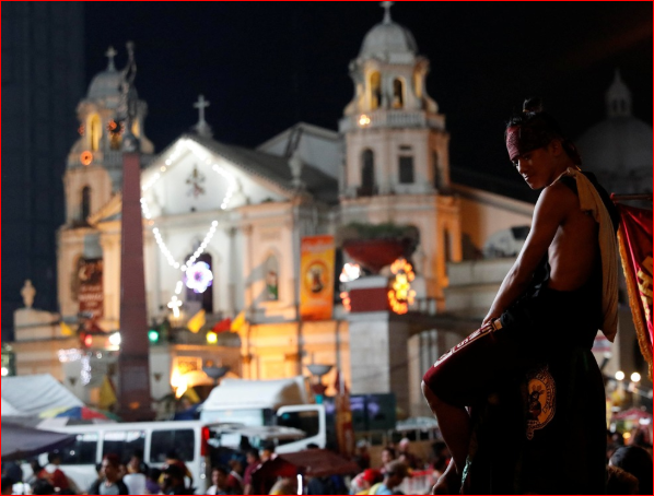 菲律宾教堂疑遭恐袭 致19人死亡