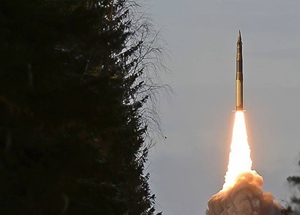 美俄军事角力全面升级 试射洲际弹道导弹