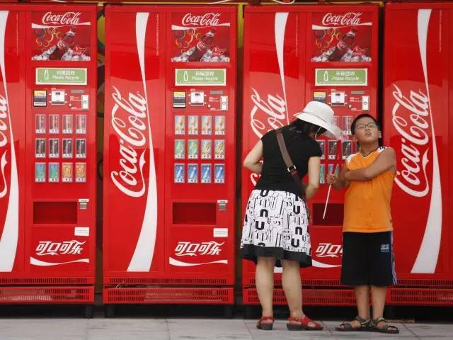 可口可乐前华裔工程师被控窃取机密