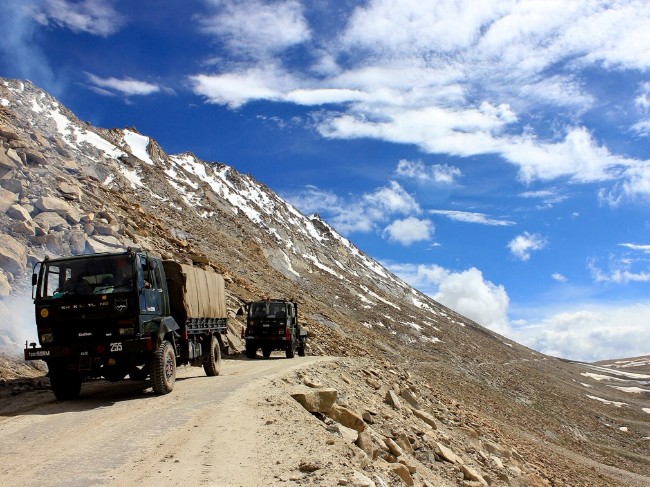 中国在西藏与印度交界处搭建3个5G基站