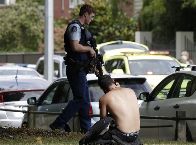 新西兰警方：袭击者车辆里发现爆炸装置
