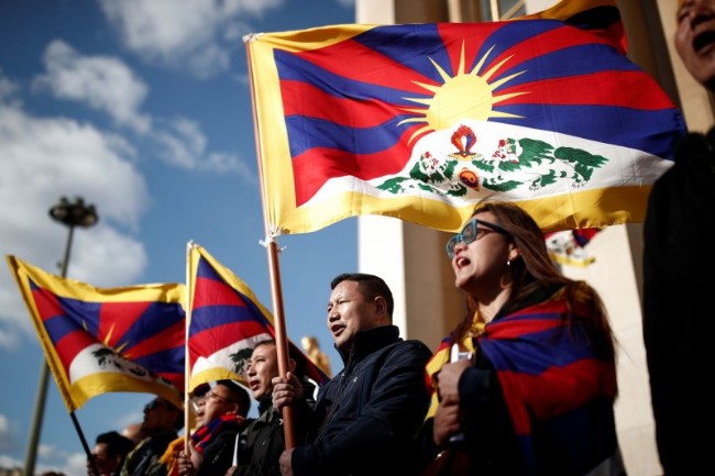 外媒问西藏独立公投 中国官员怒斥