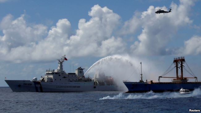 台湾海巡署在2016年11月29日举行海上救援演习。