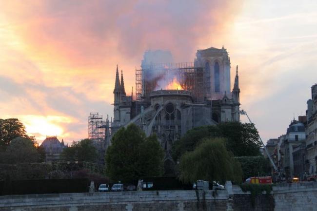 中国旅行社：巴黎圣母院大火后人气反增