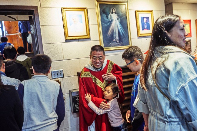 当越来越多的中国移民在纽约皈依天主教