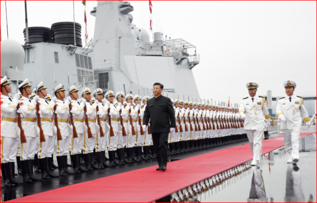中国海上阅兵 自制万吨驱逐舰受瞩目