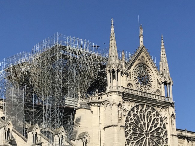 巴黎圣母院灾后 陆续揭出安全违规问题