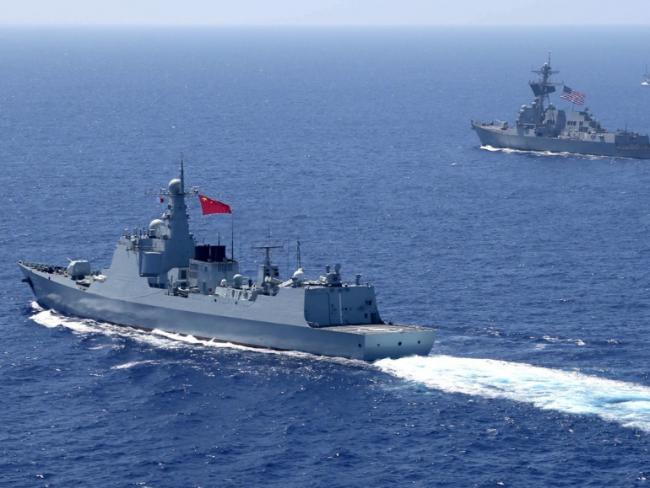 中美舰艇南海对峙频繁 美军方曝细节