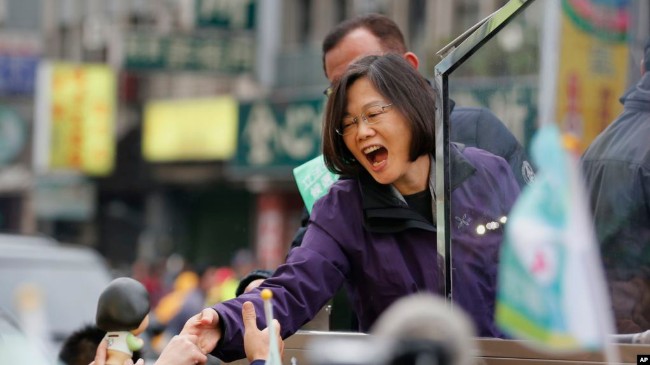 台湾2020总统大选 一决雌雄或三足鼎立