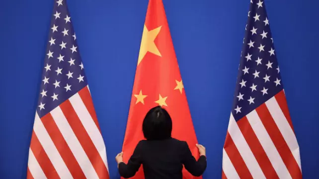美国对中国制裁的名单又多了13个名字