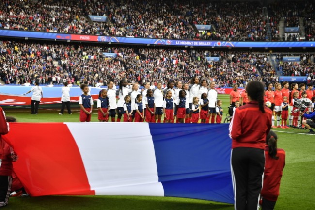 女足世界杯揭幕 地主法国开门红 4：0大胜南韩