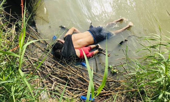 中美洲移民父女赴美渡河丧命 照片震惊全球